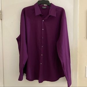 Mens Van Heusen purple long sleeve dress shirt
